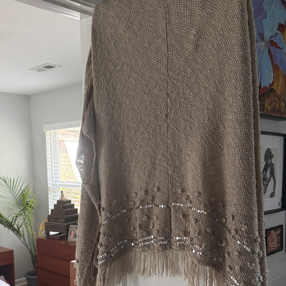 Knox Rose Tan Cape Sweater Short Sleeve with Sequin Accents